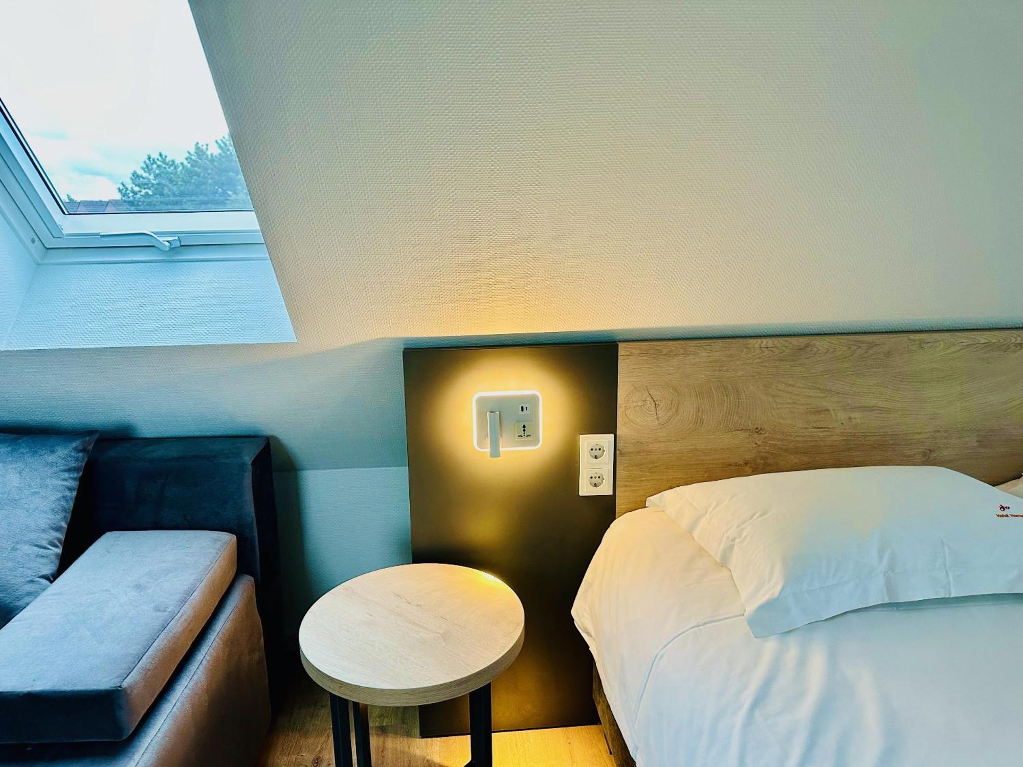 Home Inn Hotel Dormagen Kamer foto